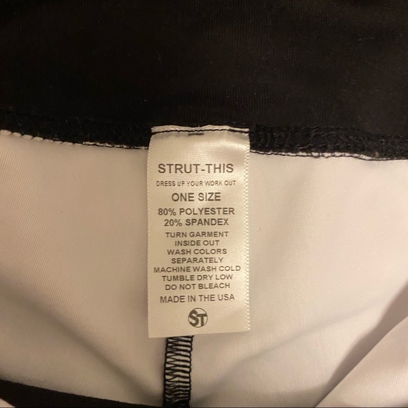 Strut-This - Leggings - Picture 3 of 3